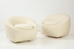 Pair of 1970s Mid Century Modern Swivel Chairs  - 3085053