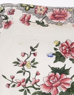 Pair of 19th Century English Spode New Fayence Vegetable Dishes with Covers - 2537682