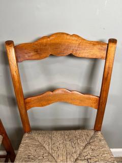 Pair of 19th Century Maple Side Chairs with Rush Seats - 2808461