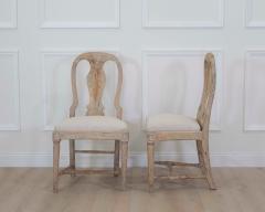 Pair of 19th Century Provincial Gustavian Chairs in Original Paint - 4737328