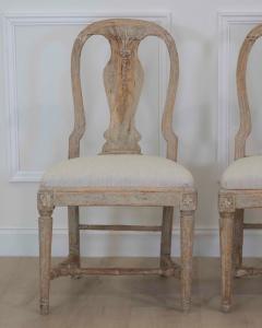 Pair of 19th Century Provincial Gustavian Chairs in Original Paint - 4737341