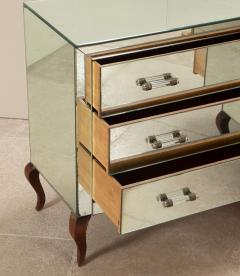 Pair of 20th Century French Art Deco Mirror Commodes - 4238319
