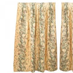Pair of American Victorian Style Cream Chintz Floral Drapes - 4200109