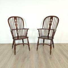 Pair of Antique English Oak Windsor Chairs 19th century - 4153792