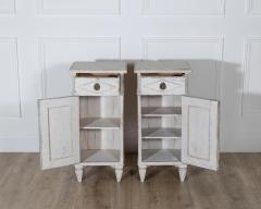 Pair of Antique Painted Nightstands with Carved Diamond Motifs circa 1920 - 4282266