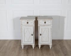 Pair of Antique Painted Nightstands with Carved Diamond Motifs circa 1920 - 4282274