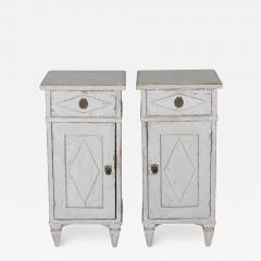 Pair of Antique Painted Nightstands with Carved Diamond Motifs circa 1920 - 4287968