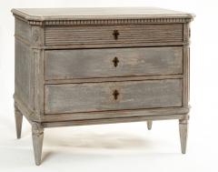 Pair of Antiqued Neoclassic Painted Chests Contemporary - 3491096
