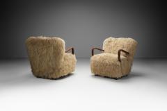 Pair of Art Deco Armchairs in Mongolian Longhair Sheepskin Europe ca 1930s - 4303608
