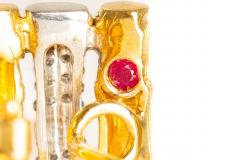 Pair of Bamboo 18k Gold Earrings with 32 Diamonds by Roberto Coin - 4409416