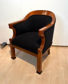Pair of Biedermeier Bergere Chairs Walnut Veneer Vienna Austria 19th Century - 2567188