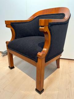 Pair of Biedermeier Bergere Chairs Walnut Veneer Vienna Austria 19th Century - 2567189