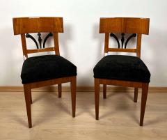 Pair of Biedermeier Chairs Cherry Veneer South Germany circa 1830 - 2403432