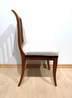 Pair of Biedermeier Side Chairs Solid Walnut Franconia Germany circa 1825 - 3116418