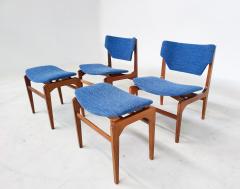 Pair of Blue Mid Century Modern Armchairs with Matching Ottomans - 3089437