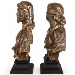 Pair of Carved Polychromed Wood Reliquary Busts of Saints 17th 18th Century - 4567811