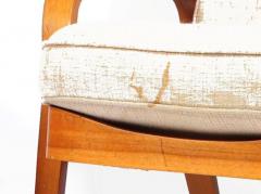 Pair of Chairs for the Modern Home - 2616904