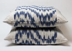 Pair of Chenille Zig Zag Pattern Pillows 2021 United States - 2071611