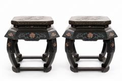Pair of Chinese Chinoiserie Lacquered Painted Side Tables circa 1970 - 4820751