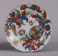 Pair of Chinese Export Pseudo Tobacco Leaf Plates c 1775 - 4463648