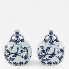 Pair of Chinese Ming Dynasty Style Blue and White Porcelain Moonflask Vases - 4260665