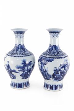 Pair of Chinese Qing Dynasty Style Figurative Scene Porcelain Vases - 4199356