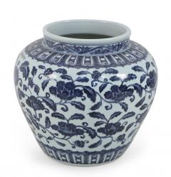 Pair of Chinese White and Blue Floral Porcelain Pots - 4520339