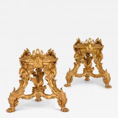 Pair of Chinoiserie style gilt bronze stands - 4467215