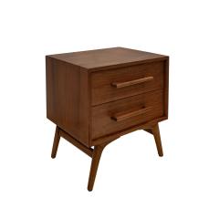 Pair of Clean Line Bedside Tables in Walnut 1960s - 3822137