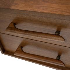 Pair of Clean Line Bedside Tables in Walnut 1960s - 3822141