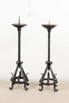 Pair of English 19th Century Iron Candlesticks with Twisted and Scrolled Motifs - 3432822