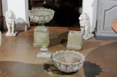 Pair of English 20th Century Stone Urns on Pedestals with Acanthus Leaf Motifs - 3472775