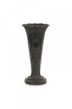 Pair of English Black Basalt Earthenware Vases - 4201466