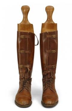 Pair of English Brown Leather Boots with Shoe Trees - 4517767