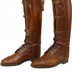 Pair of English Brown Leather Boots with Shoe Trees - 4517770