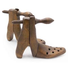 Pair of English Country Pine Boot Shoe Trees - 4721011