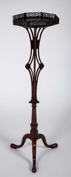 Pair of English George II Period Pedestals in the Manner of Linnell - 4610712