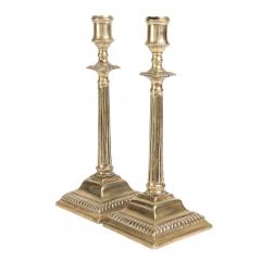 Pair of English Georgian cast brass fluted shaft candlesticks 1760 - 2324814