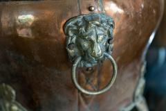 Pair of English Late 19th Century Copper Brass Lion Paw Coal Buckets Planter - 1967585