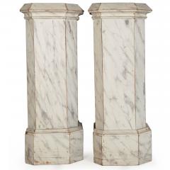 Pair of English Neoclassical Antique Faux Marble Painted Pine Columns - 4501624