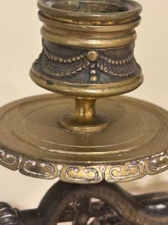 Pair of English Regency bronze candlesticks with 2 elephant heads arms - 4650042