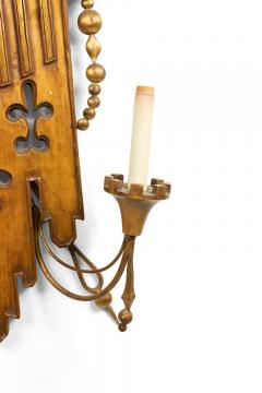 Pair of English Renaissance Style Gilt Metal and Fruitwood Wall Sconces - 4631380
