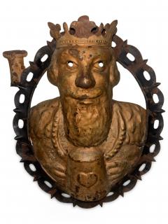 Pair of English Renaissance style metal wall plaques of king and lady - 4657496