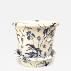 Pair of English Victorian Blue and White Ceramic Pots - 4250369