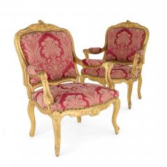 Pair of English Victorian Louis XV Style Giltwood Armchairs English c 1840 - 4688849