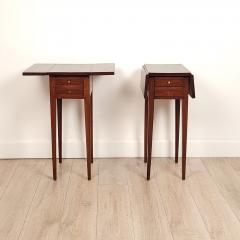 Pair of Federal American Side Tables in Cherry and Poplar circa 1820 - 3273332