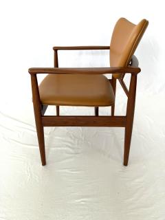 Pair of Finn Juhl NV 48 Armchairs - 3879046