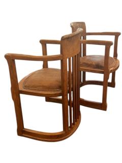 Pair of Frank Lloyd Wright Style Barrell Chairs - 4162002