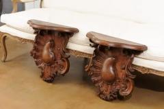 Pair of French 1760s Louis XV Period Walnut Wall Brackets with Rocailles Motifs - 3472620