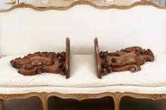 Pair of French 1760s Louis XV Period Walnut Wall Brackets with Rocailles Motifs - 3472718